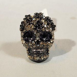 RHINESTONE SKULL RING TORRID, SIZE 8 NEVER WORN